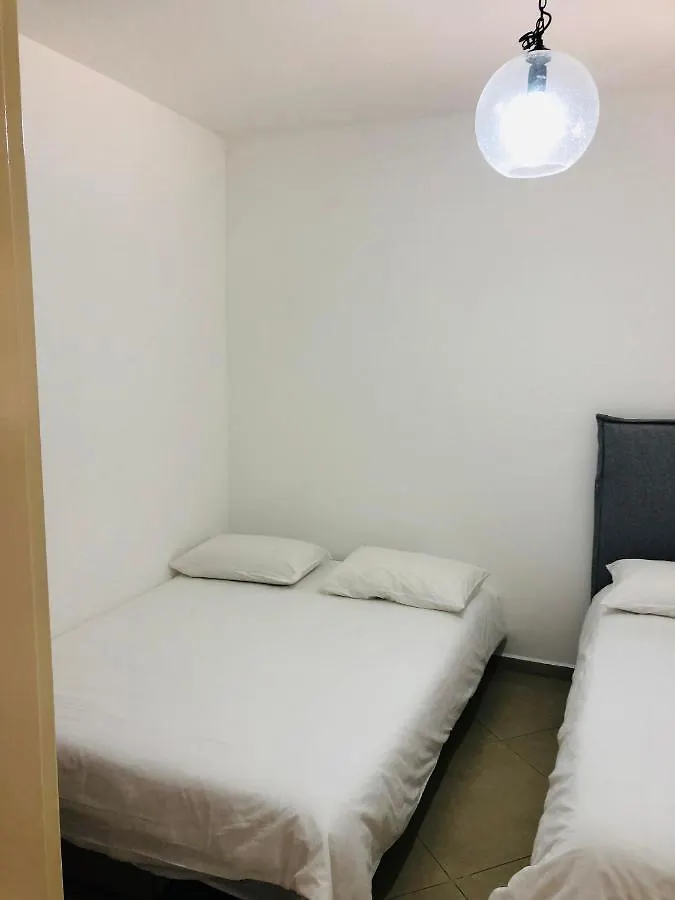 Trendy 2Br Golf Residence Eilat Apartamento