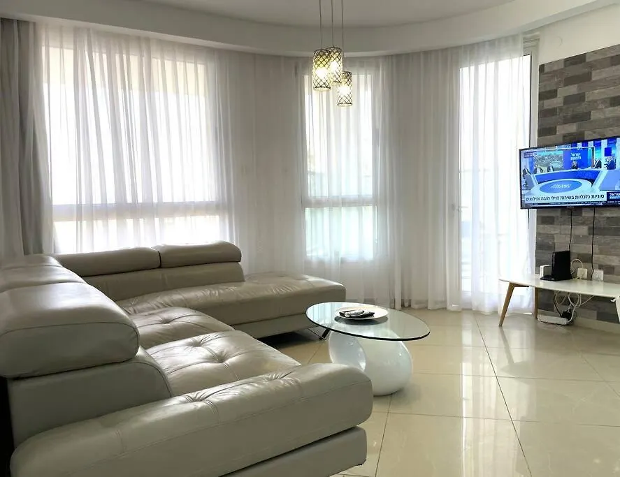 Trendy 2Br Golf Residence Eilat 0*,  Israel